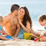Naturamare - Piscina Idromassaggio Con Vista Mare Aperta Fino Alle Ore 22-00 Aparthotel 3*