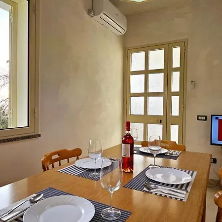 아파트호텔 Naturamare - Piscina Idromassaggio Con Vista Mare Aperta Fino Alle Ore 22-00 *
