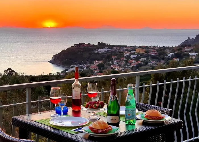 Naturamare - Piscina Idromassaggio Con Vista Mare Aperta Fino Alle Ore 22-00