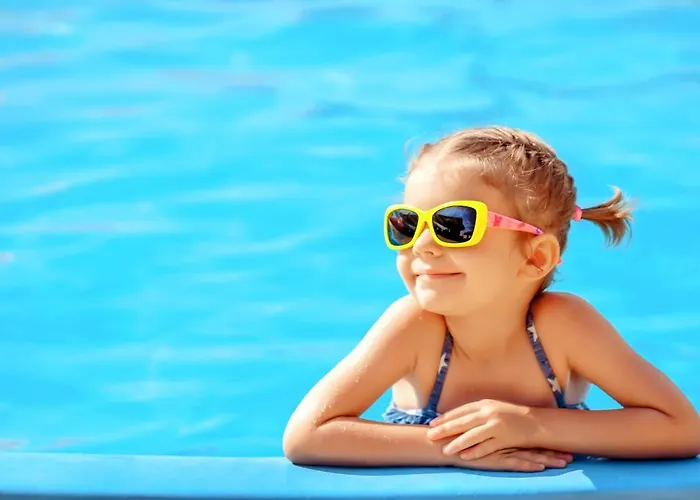 Apartmanhotel Naturamare - Piscina Idromassaggio Con Vista Mare Aperta Fino Alle Ore 22-00 3*
