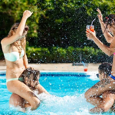 Naturamare - Piscina Idromassaggio Con Vista Mare Aperta Fino Alle Ore 22-00 3*