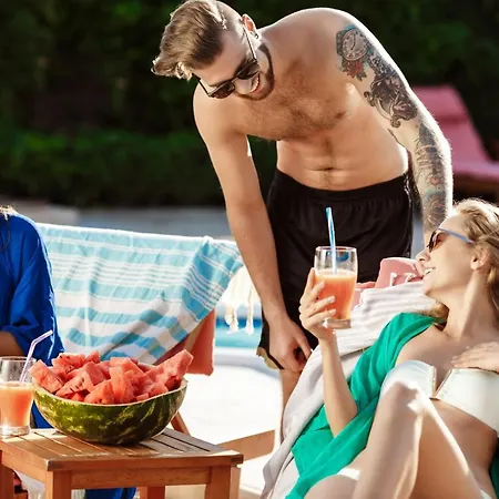 Naturamare - Piscina Idromassaggio Con Vista Mare Aperta Fino Alle Ore 22-00