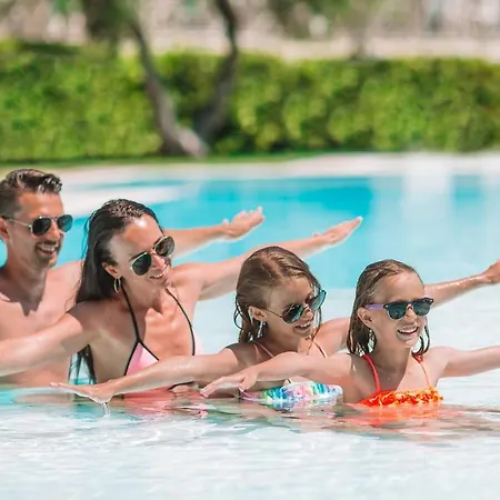 Naturamare - Piscina Idromassaggio Con Vista Mare Aperta Fino Alle Ore 22-00 Appart hôtel 3*