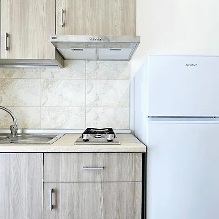 Apartmanhotel Naturamare - Piscina Idromassaggio Con Vista Mare Aperta Fino Alle Ore 22-00 3*