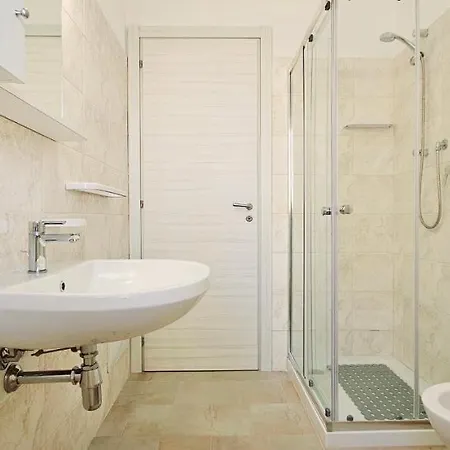 Apartmanhotel Naturamare - Piscina Idromassaggio Con Vista Mare Aperta Fino Alle Ore 22-00 Capo Vaticano