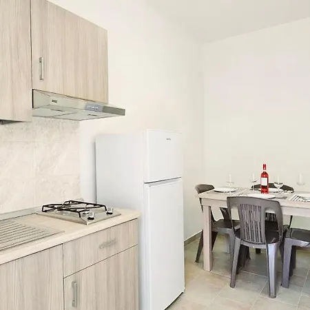 Naturamare - Piscina Idromassaggio Con Vista Mare Aperta Fino Alle Ore 22-00 Apartmanhotel