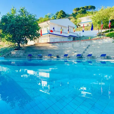 Naturamare - Piscina Idromassaggio Con Vista Mare Aperta Fino Alle Ore 22-00 Capo Vaticano