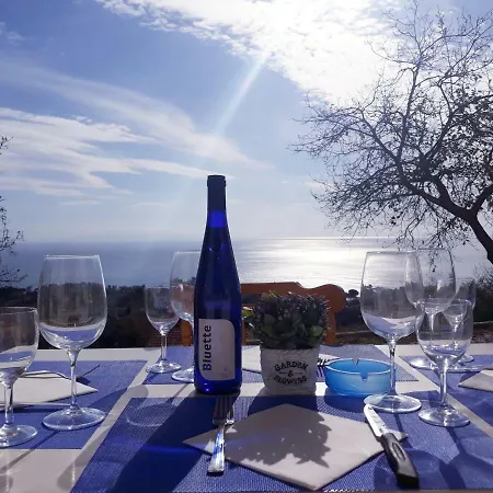 Apartmanhotel Naturamare - Piscina Idromassaggio Con Vista Mare Aperta Fino Alle Ore 22-00