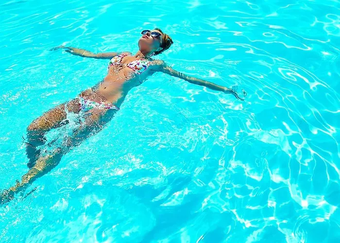 Naturamare - Piscina Idromassaggio Con Vista Mare Aperta Fino Alle Ore 22-00 3*