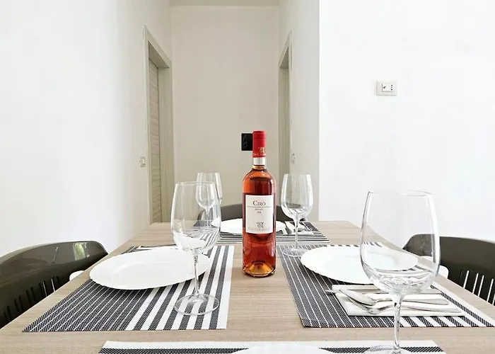 מלון דירות Naturamare - Piscina Idromassaggio Con Vista Mare Aperta Fino Alle Ore 22-00