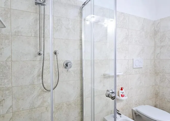 Naturamare - Piscina Idromassaggio Con Vista Mare Aperta Fino Alle Ore 22-00 梵蒂冈角