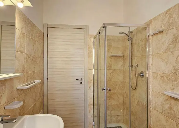 מלון דירות Naturamare - Piscina Idromassaggio Con Vista Mare Aperta Fino Alle Ore 22-00 3*