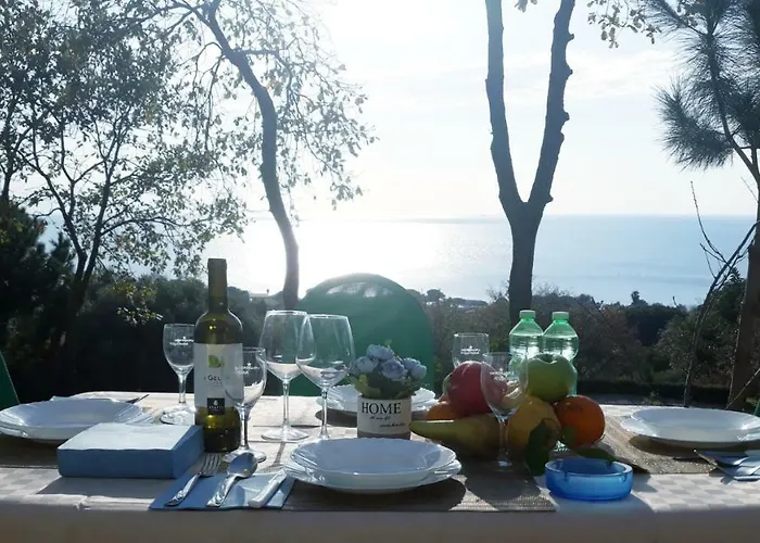 Naturamare - Piscina Idromassaggio Con Vista Mare Aperta Fino Alle Ore 22-00 3* קאפו ואטיצ'אנו