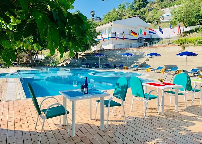 Naturamare - Piscina Idromassaggio Con Vista Mare Aperta Fino Alle Ore 22-00